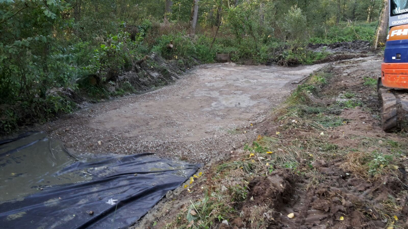  eventing-hindernissen Waterbak aangelegd in België, bij Kris Vervaecke